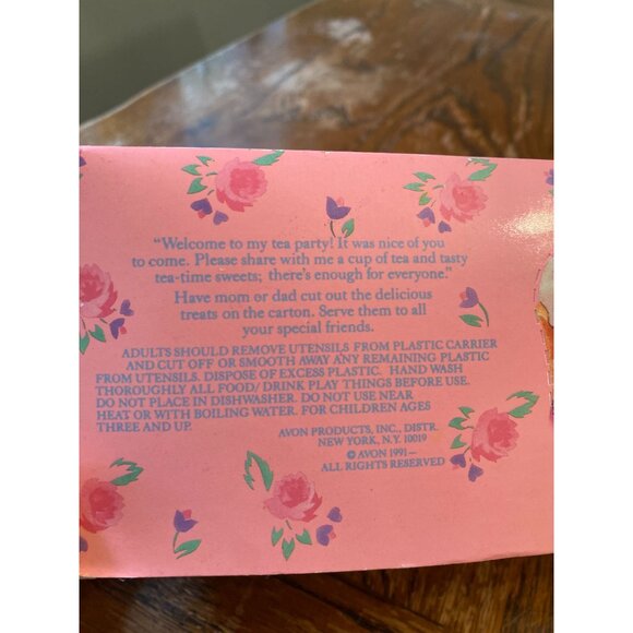 Vintage Avon Childs Pink Floral Tea Set With Cups Plates Utensils & Box 1991 - Picture 8 of 8